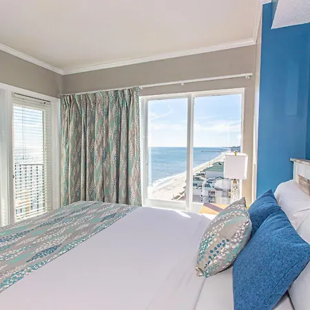 Immaculate 2 Bedroom Apartment With Stunning Views! Palace Resort 2113